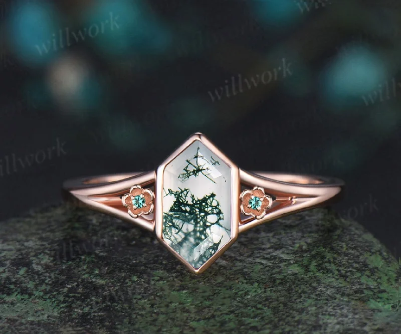 Long hexagon cut green moss agate engagement ring rose gold bezel split shank three stone floral emerald wedding anniversary ring women