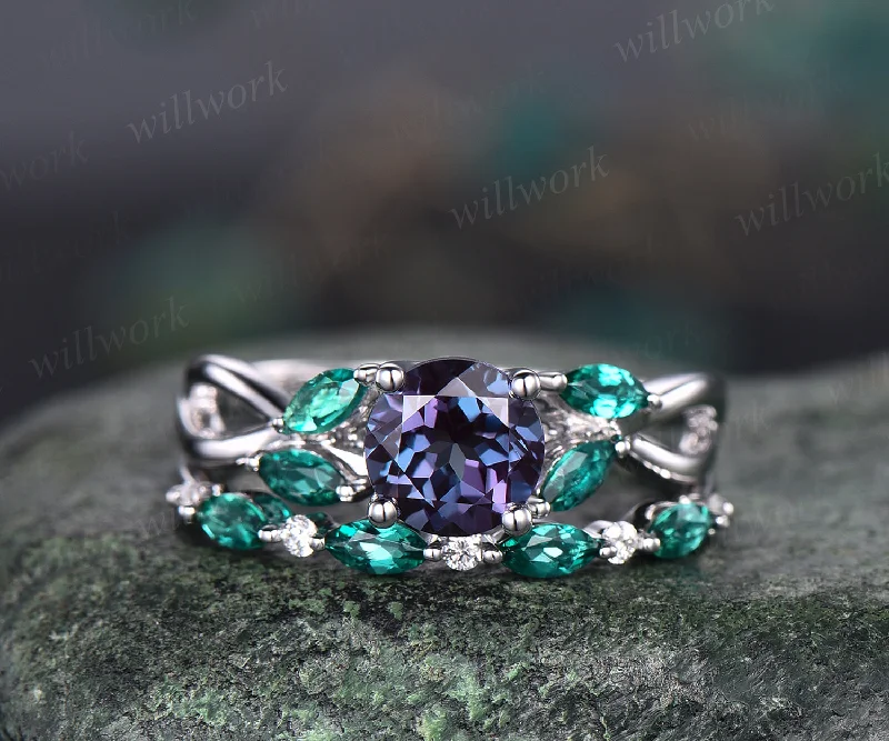 June Birthstone Round Cut Alexandrite Engagement Ring Set Unique Twisted Split Shank Ring Art Deco Moissanite Emerald 2pcs Bridal Ring Set Women