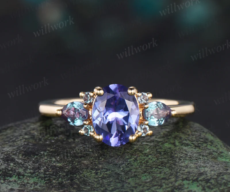 Oval Cut Natural Tanzanite Engagement Ring Cluster Pear Alexandrite Ring Unique December Birthstone Birthday Gifts Blue Gemstone Rings