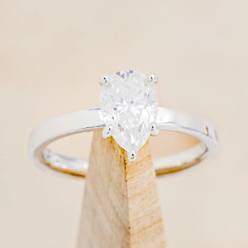 PEAR CUT MOISSANITE SOLITAIRE ENGAGEMENT RING