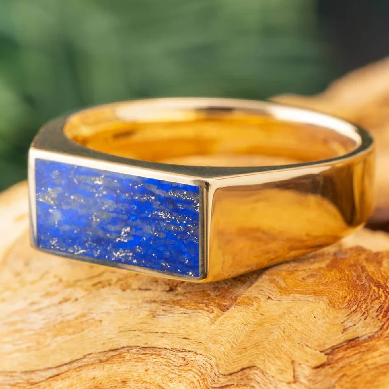 Blue Signet Ring with Lapis Lazuli