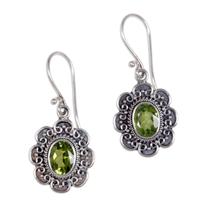 Handmade Sterling Silver 'Bright Blossom' Peridot Dangle Earrings (Indonesia)