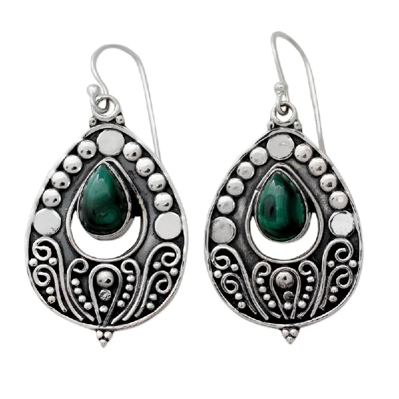 Handmade Sterling Silver 'Jaipuri Princess' Malachite Earrings (India) - 2*0.9