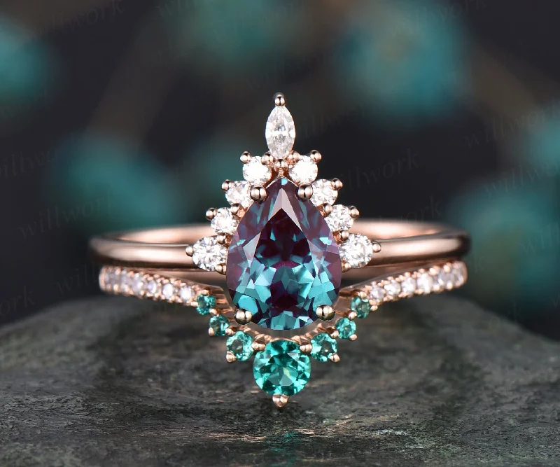 Rose gold ring set emerald bridal set 2pcs pear cut Alexandrite engagement ring set moissanite ring crown marquise unique vintage ring band