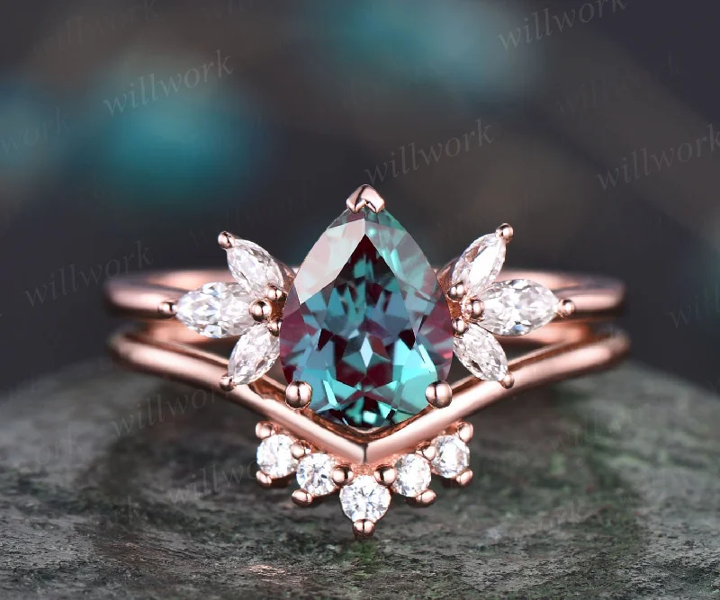 Pear shaped Alexandrite ring set women vintage Alexandrite engagement ring set unique anniversary ring set marquise moissanite ring set gift